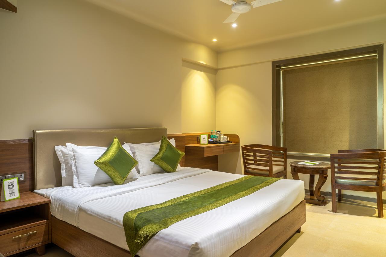 Treebo Olive Nest Hotel Bombaim Exterior foto